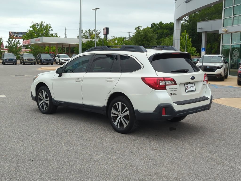 Used 2019 Subaru Outback 2.5i Limited AWD/4WD image 5