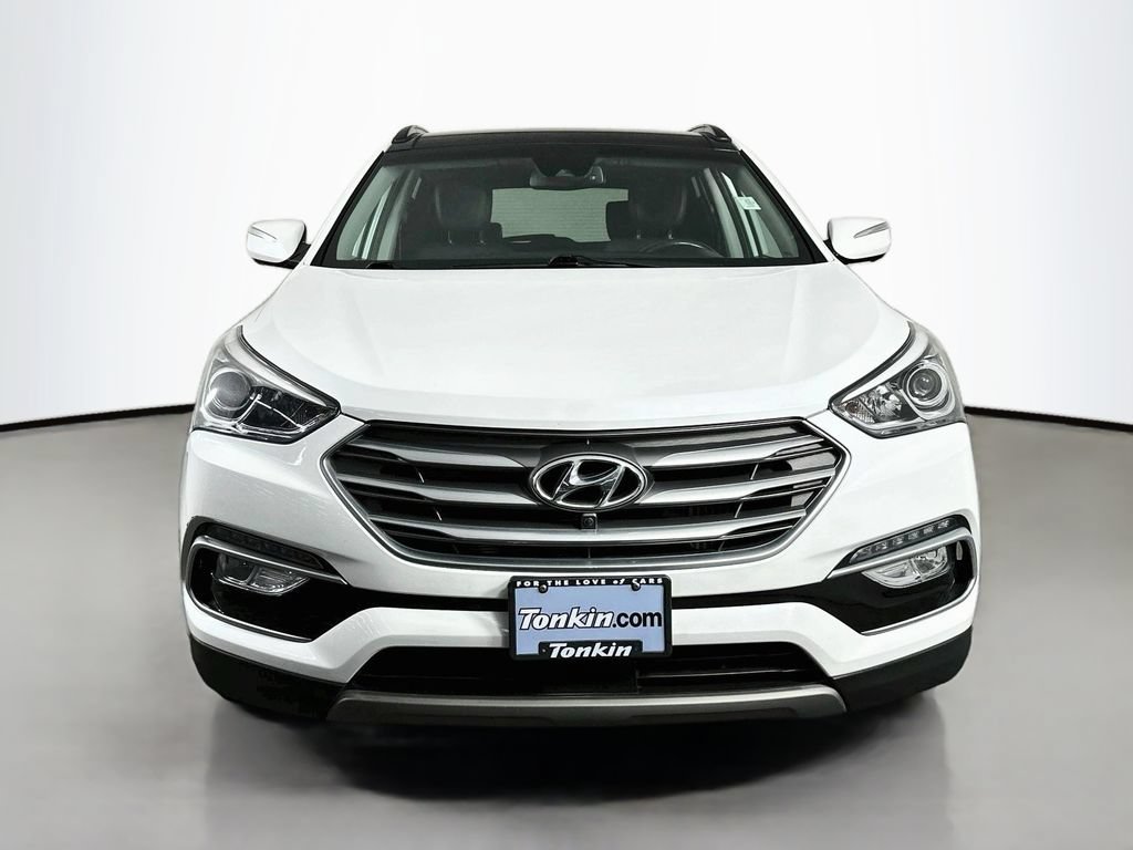 Used 2018 Hyundai Santa Fe Sport w/ 2.0T Ultimate Tech Package 05 AWD/4WD image 3