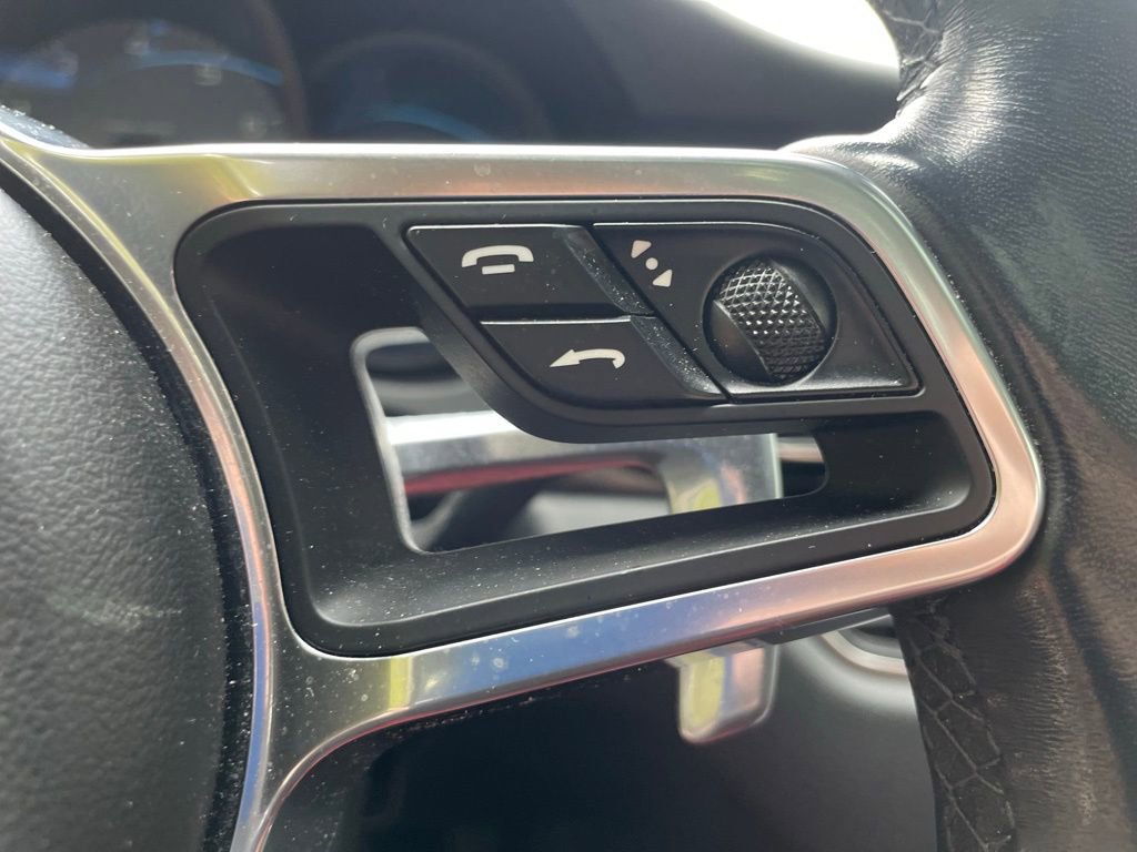 Used 2018 Porsche Macan S image 13