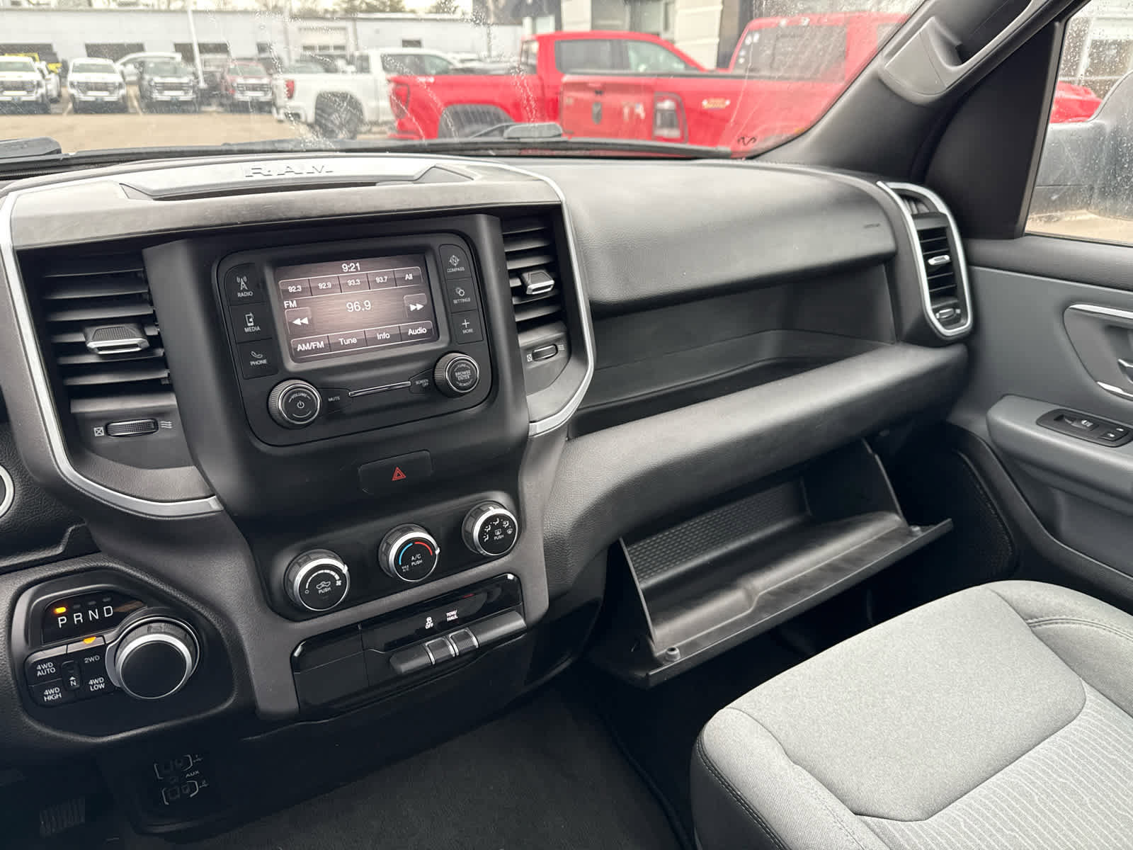 Used 2021 RAM 1500 Big Horn image 23