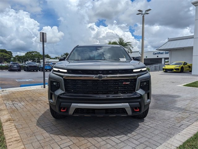 New 2026 Chevrolet Traverse Z71 w/ Enhanced Driving Package image 3