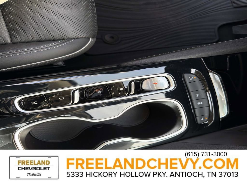 Used 2021 Buick Envision Essence image 32