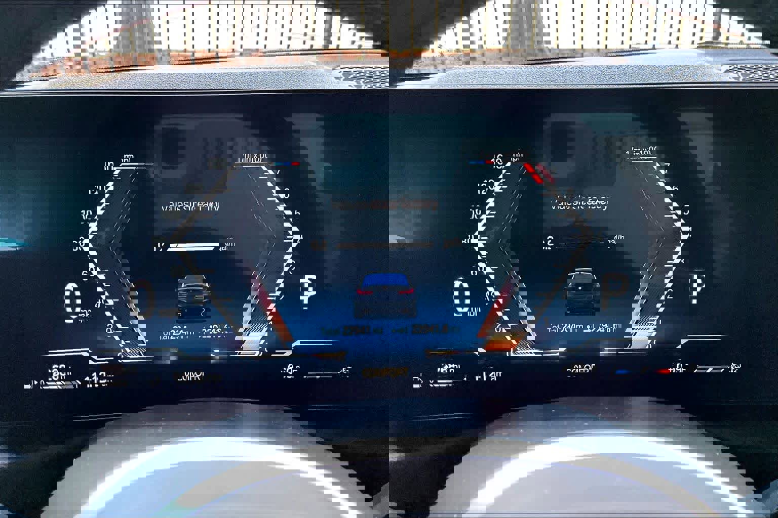 Used 2023 BMW 330i Sedan w/ M Sport Package image 25