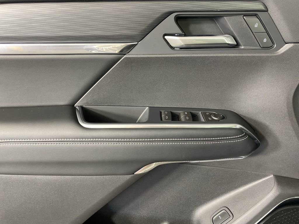 New 2026 GMC Acadia Elevation w/ Elevation Premium Package image 24