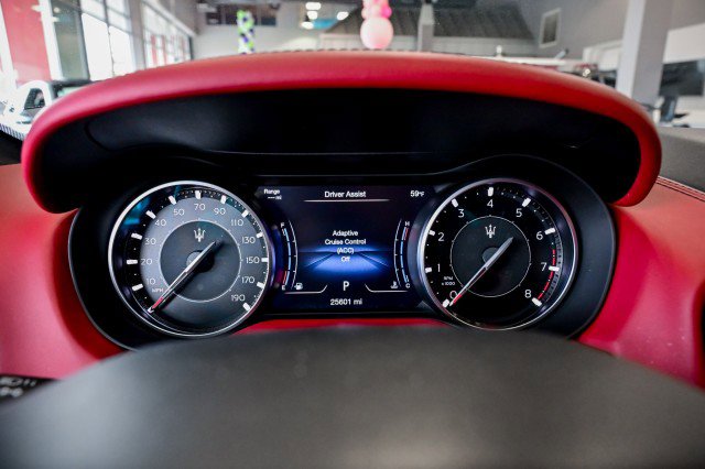 Used 2022 Maserati Ghibli Modena image 32