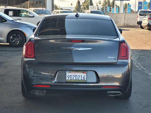 Used 2019 Chrysler 300 S image 5