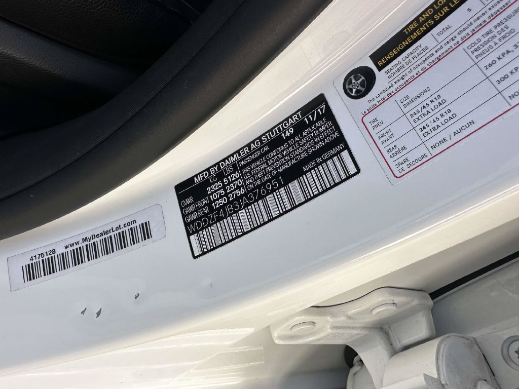 Used 2018 Mercedes-Benz E 300 image 32