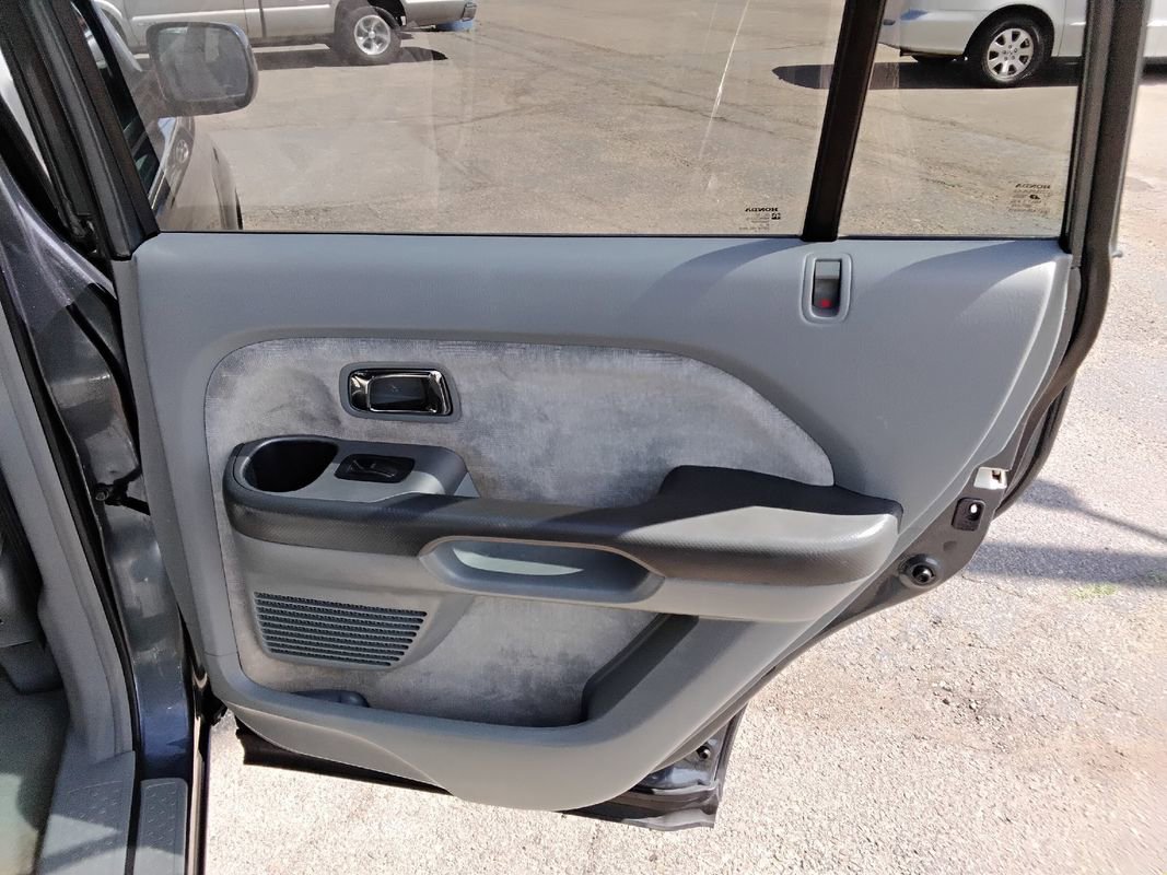 Used 2004 Honda Pilot EX image 16