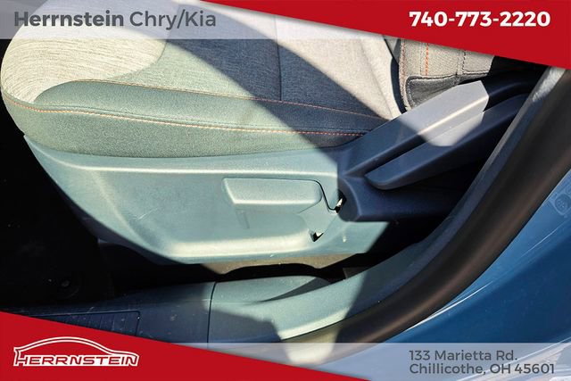 Used 2023 Ford Maverick XLT FWD image 15