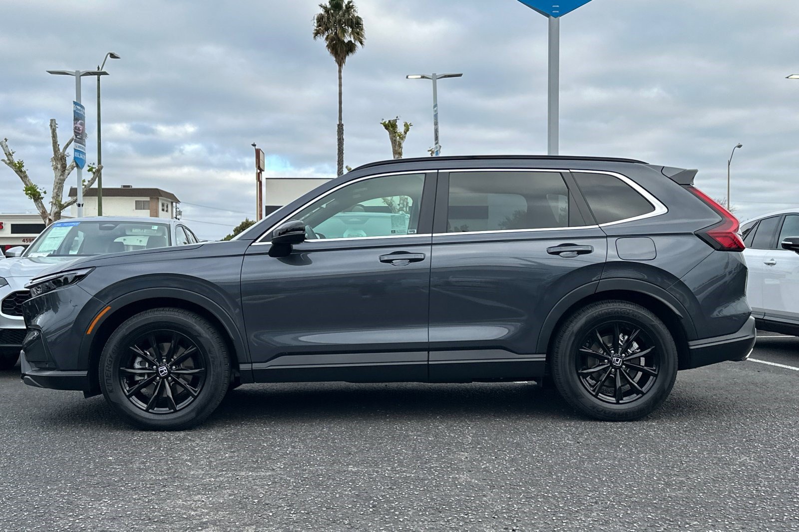 Certified 2024 Honda CR-V Sport-L image 2