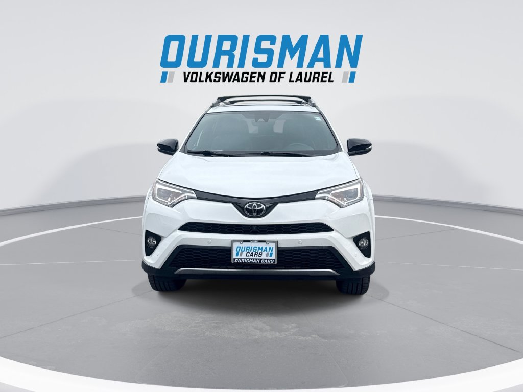 Used 2018 Toyota RAV4 SE w/ Advanced Technology Package AWD/4WD image 3