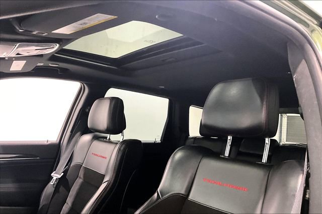 Used 2020 Jeep Grand Cherokee Trailhawk w/ Premium Lighting Group image 37