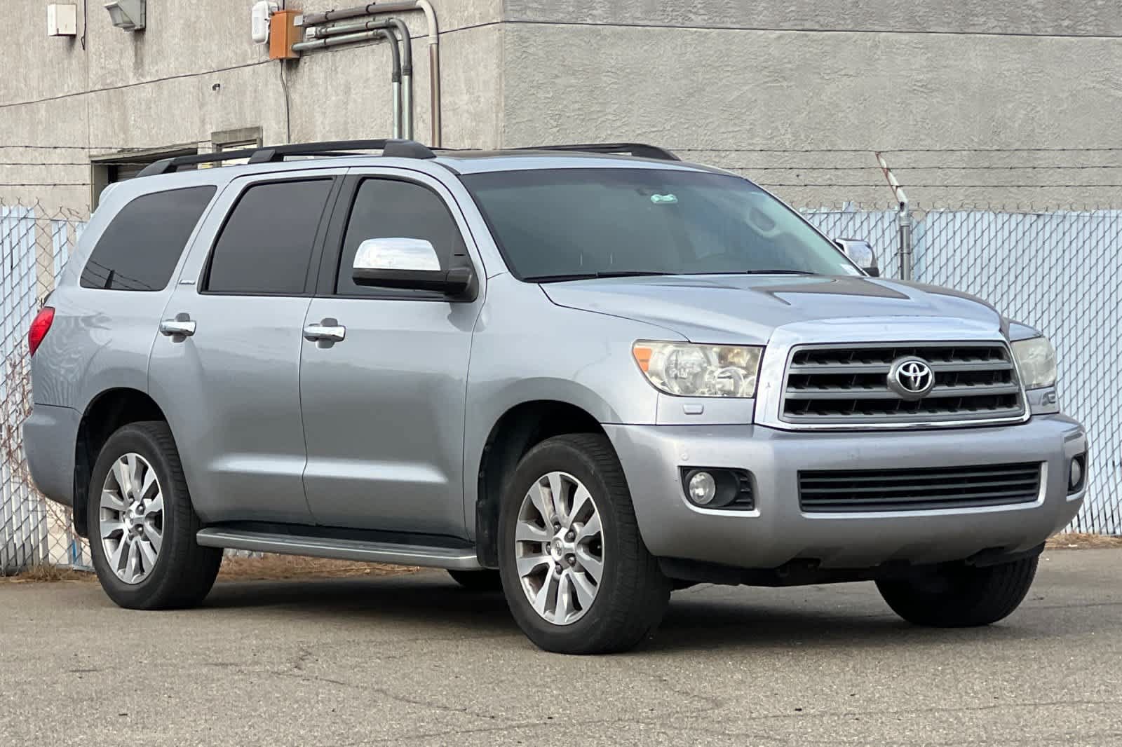 Used 2015 Toyota Sequoia Limited RWD image 7