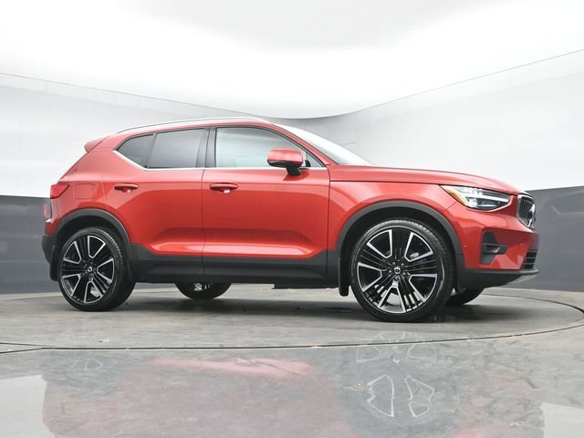 Used 2023 Volvo XC40 B5 Ultimate w/ Climate Package AWD/4WD image 37