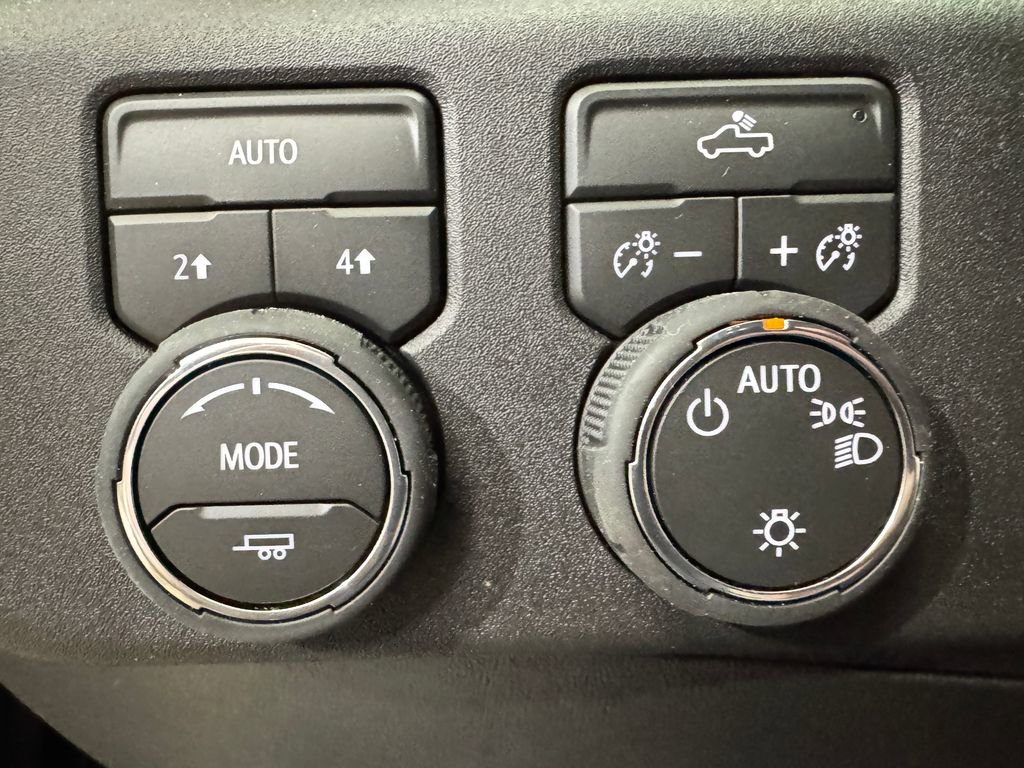 New 2026 Chevrolet Silverado 1500 LT image 19