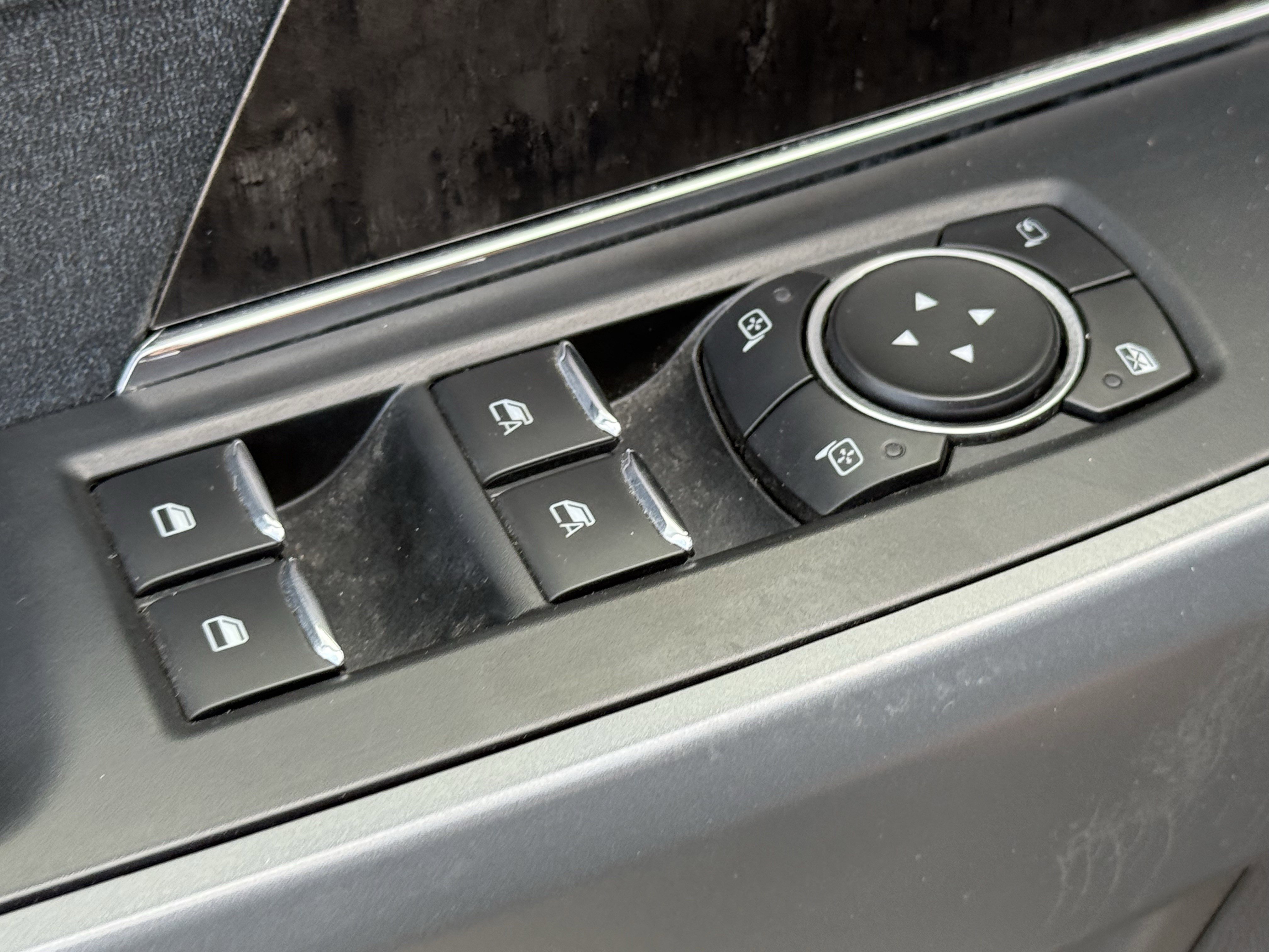 Used 2022 Ford F150 Lariat RWD image 26