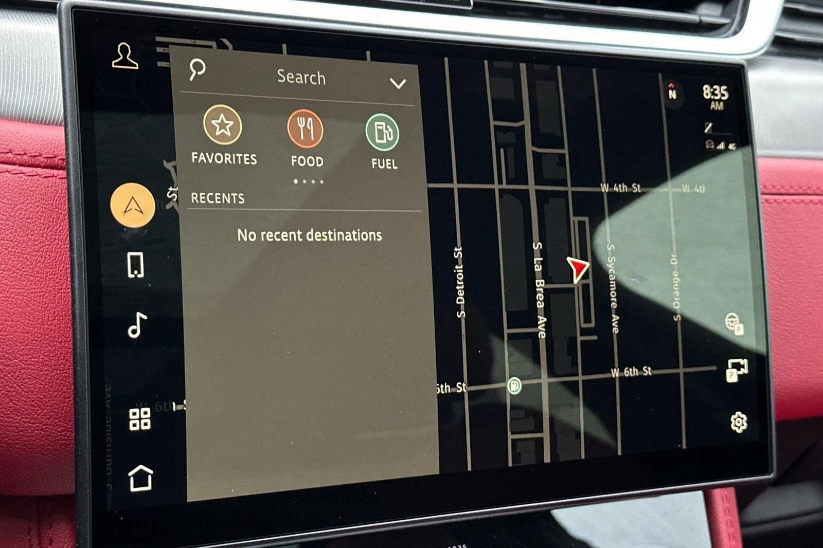 Used 2025 Jaguar F-PACE R-Dynamic S AWD/4WD image 19