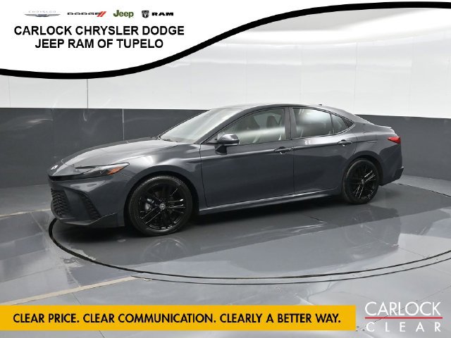 Used 2025 Toyota Camry SE