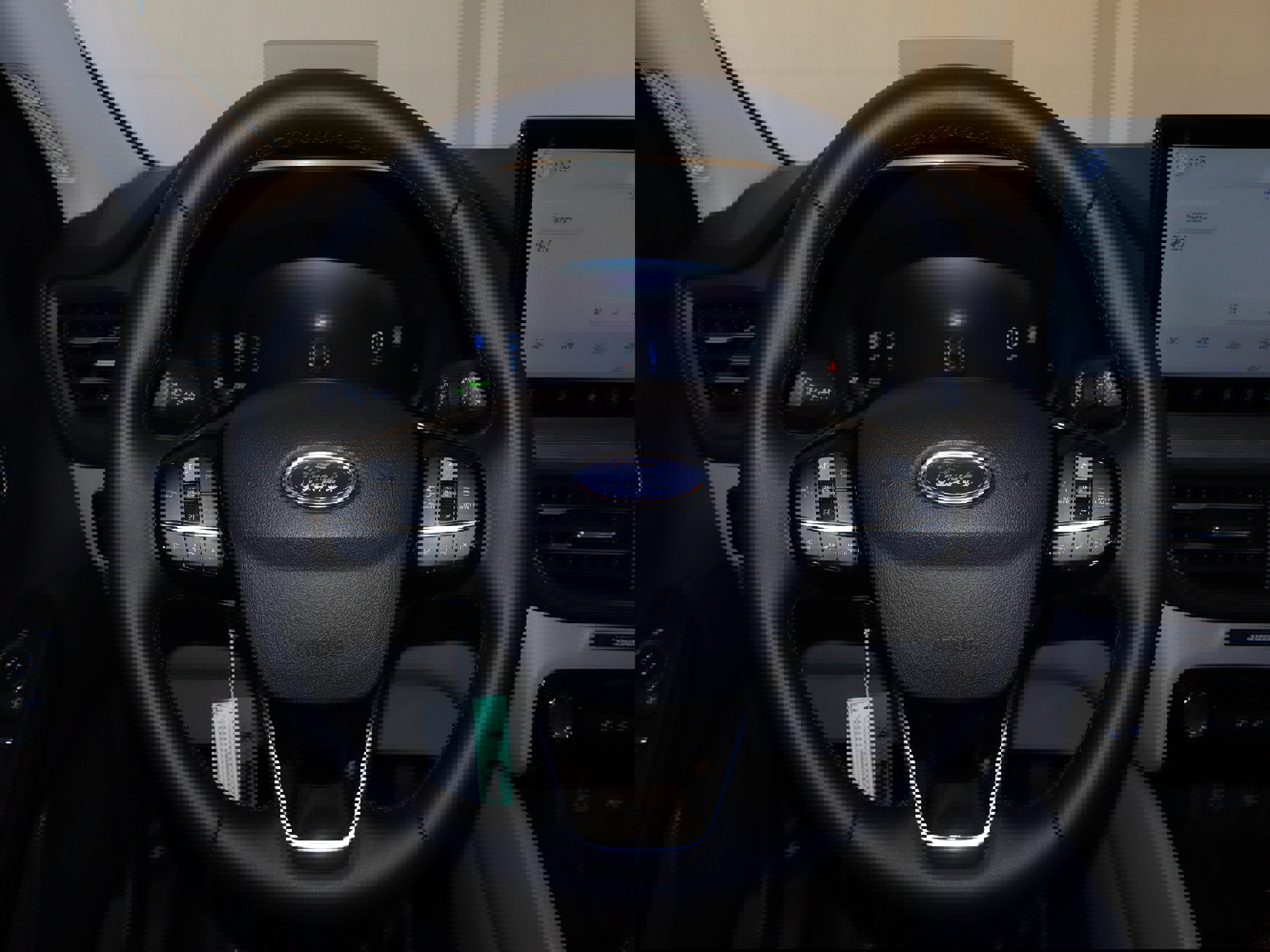 New 2025 Ford Escape SE w/ PHEV Premium Package image 24