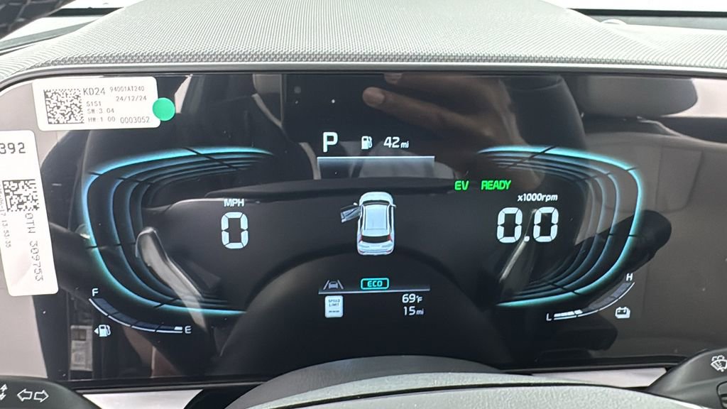 New 2025 Kia Niro EX image 20