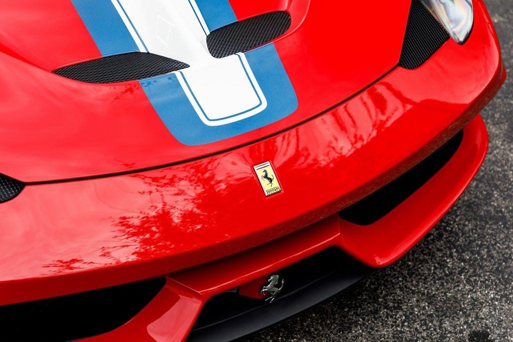 Used 2015 Ferrari 458 Speciale A image 9