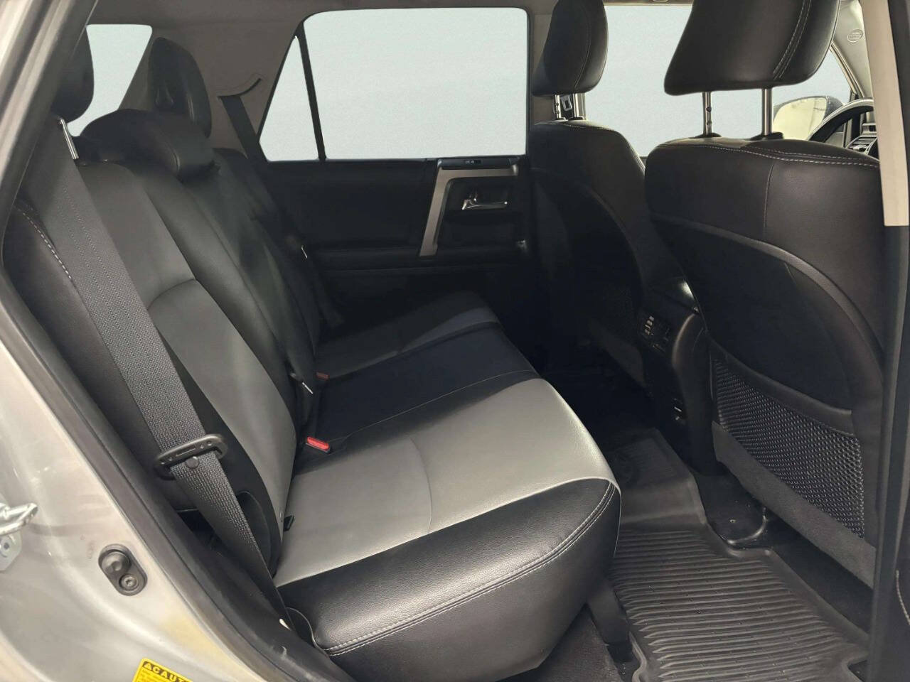 Used 2017 Toyota 4Runner SR5 Premium AWD/4WD image 19