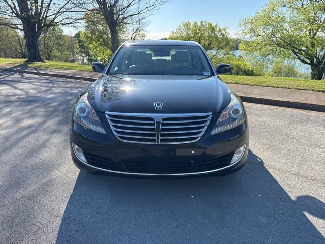 Used 2016 Hyundai Equus Signature image 2
