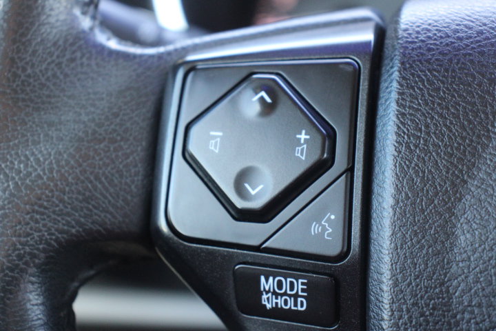 Used 2020 Toyota Sequoia Platinum AWD/4WD image 30