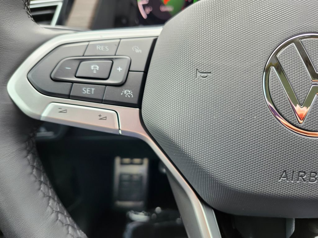 New 2026 Volkswagen Atlas SEL Premium R-Line image 12