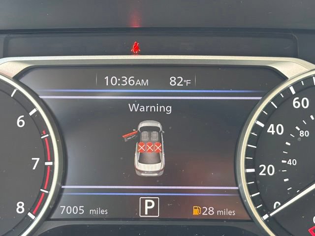 Used 2025 Nissan Sentra SV w/ Trunk Package FWD image 29