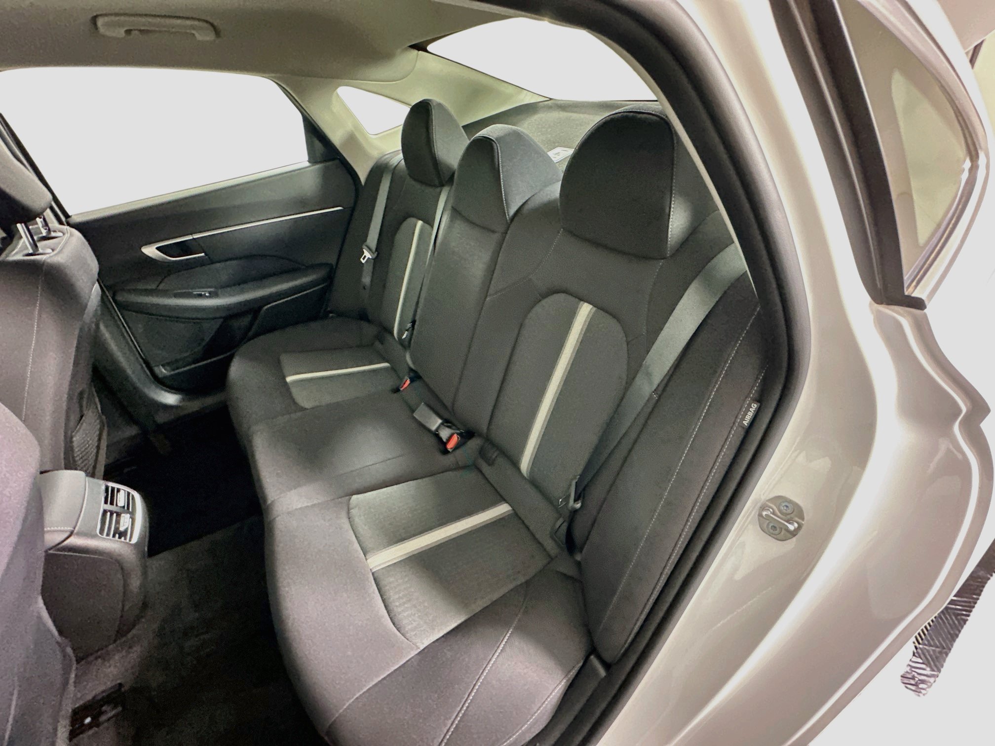 Used 2026 Hyundai Sonata Blue FWD image 27