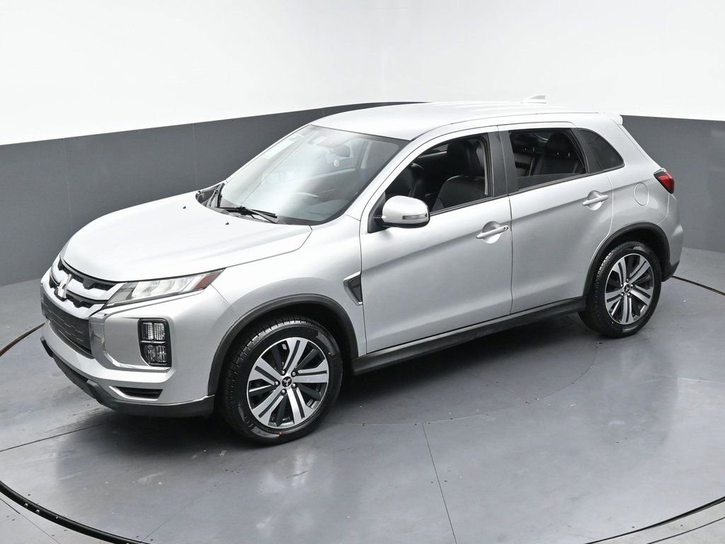 Used 2023 Mitsubishi Outlander Sport SE image 45