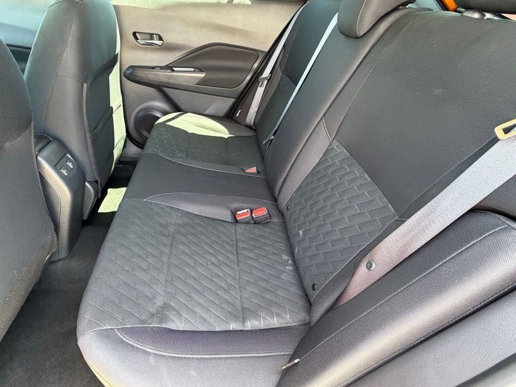 Used 2024 Nissan Kicks SV FWD image 13