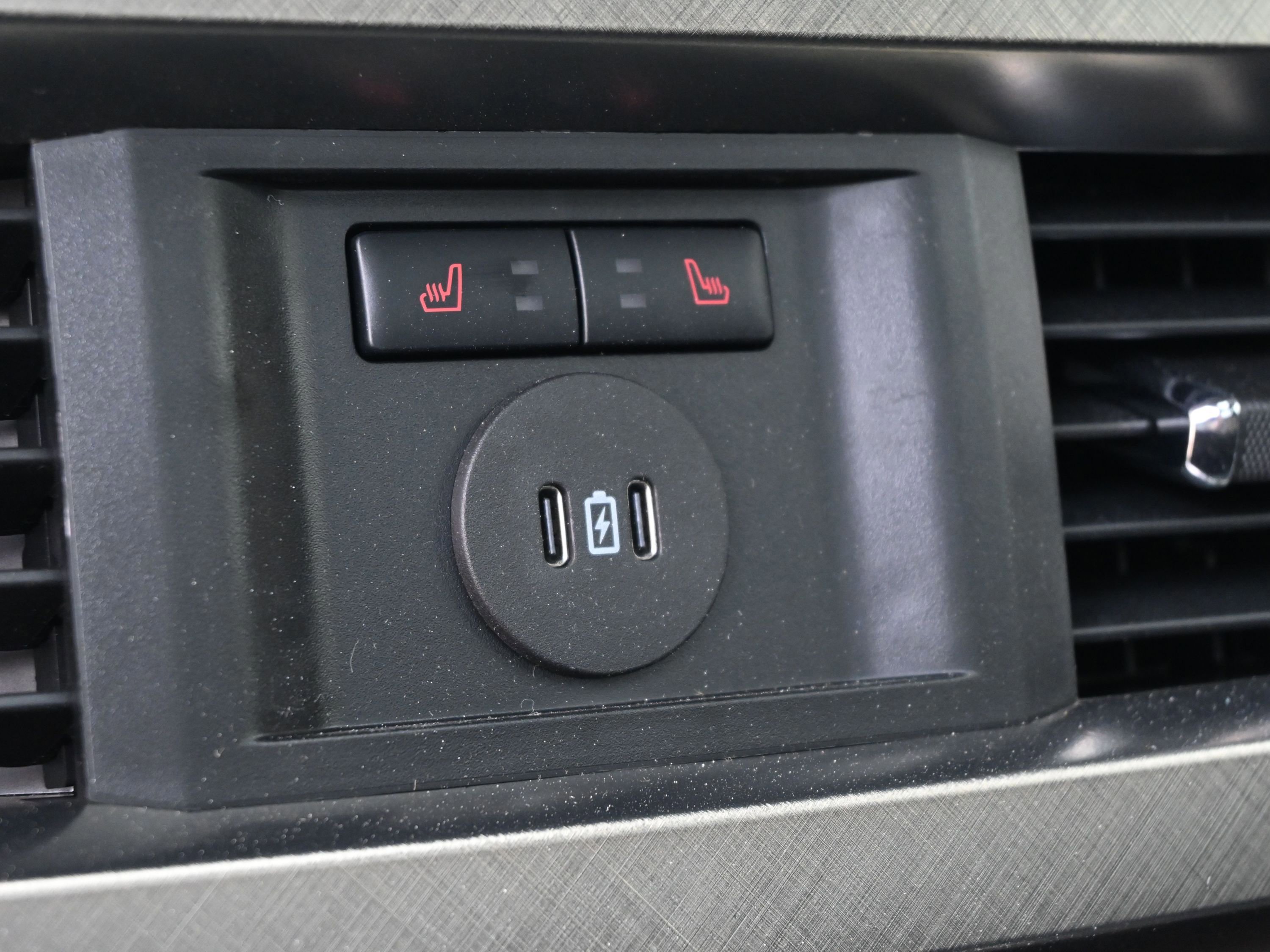 New 2026 Ford F350 King Ranch w/ Chrome Package image 32