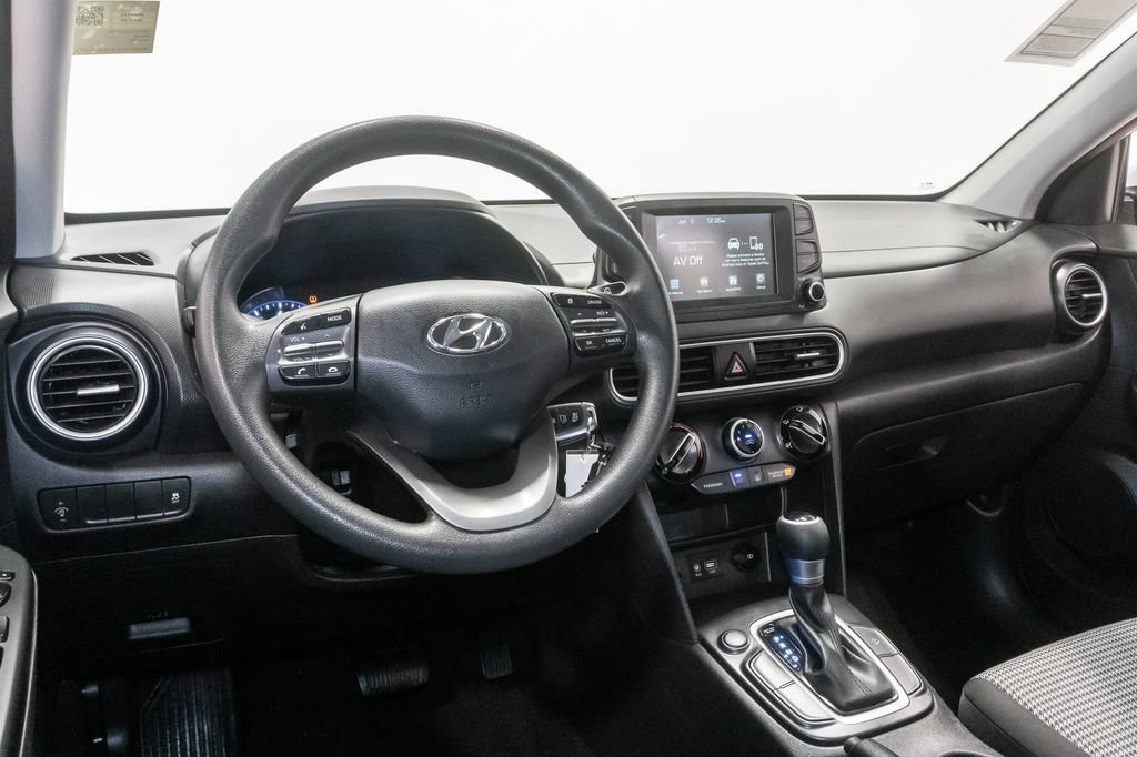 Used 2018 Hyundai Kona SE FWD image 7