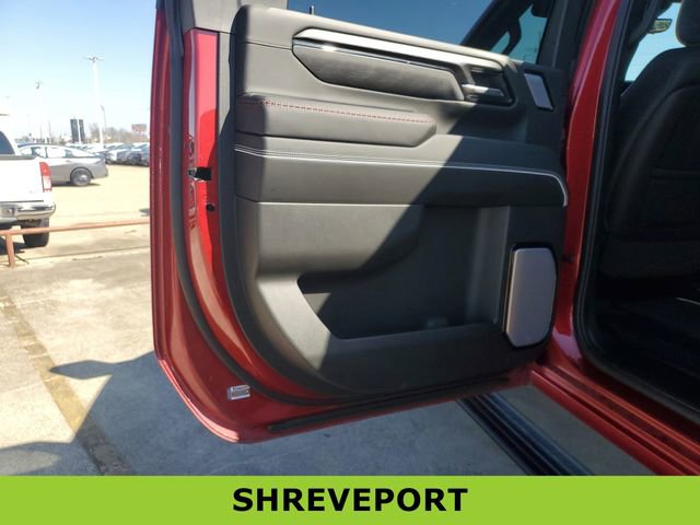 Used 2025 GMC Sierra 2500 AT4X image 11