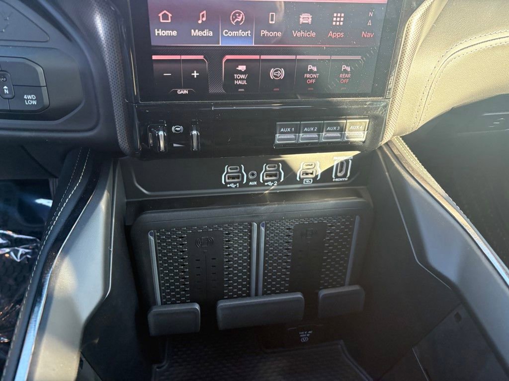 New 2026 RAM 2500 Limited image 17