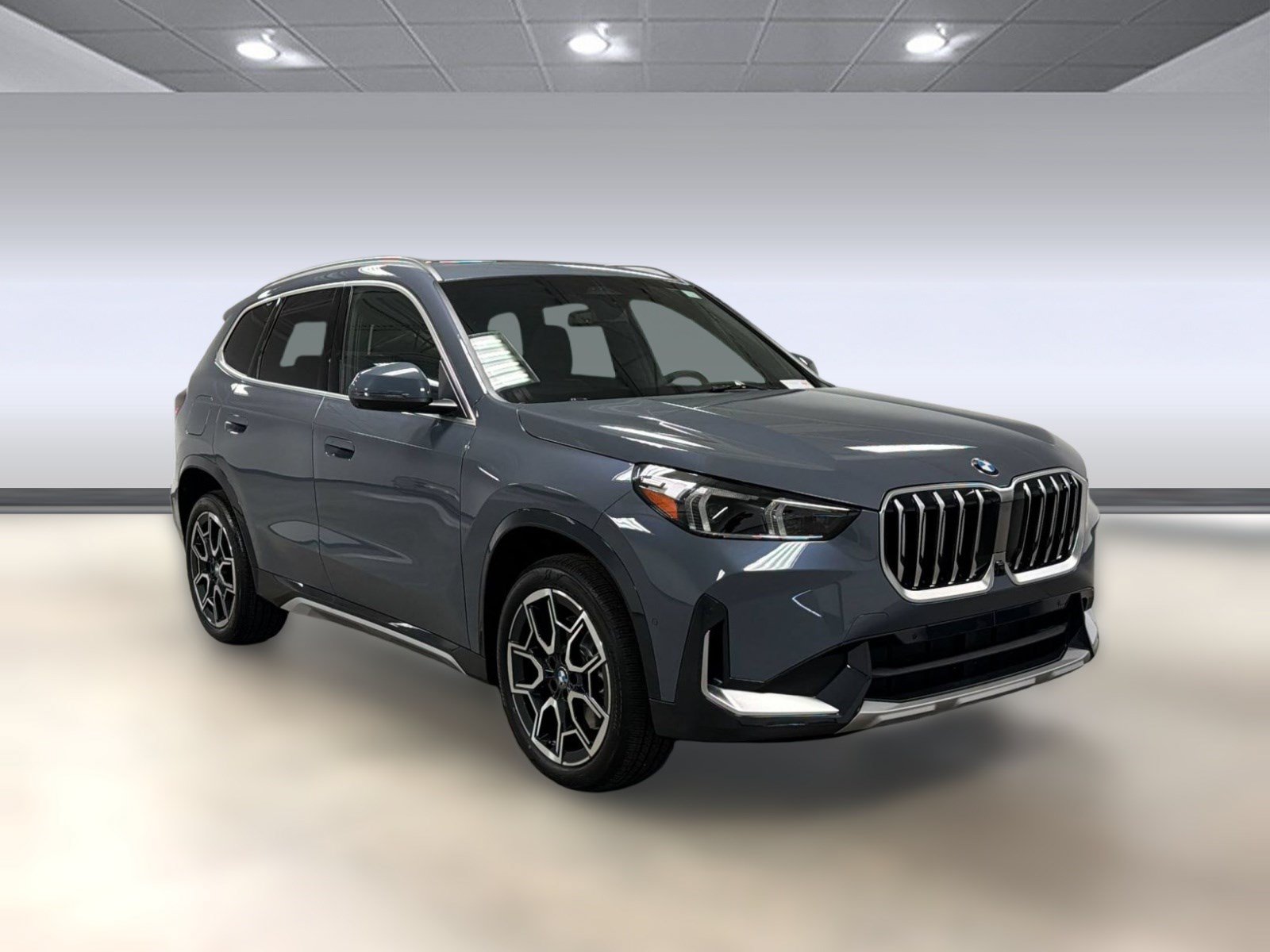 New 2026 BMW X1 xDrive28i w/ Technology Package AWD/4WD image 7