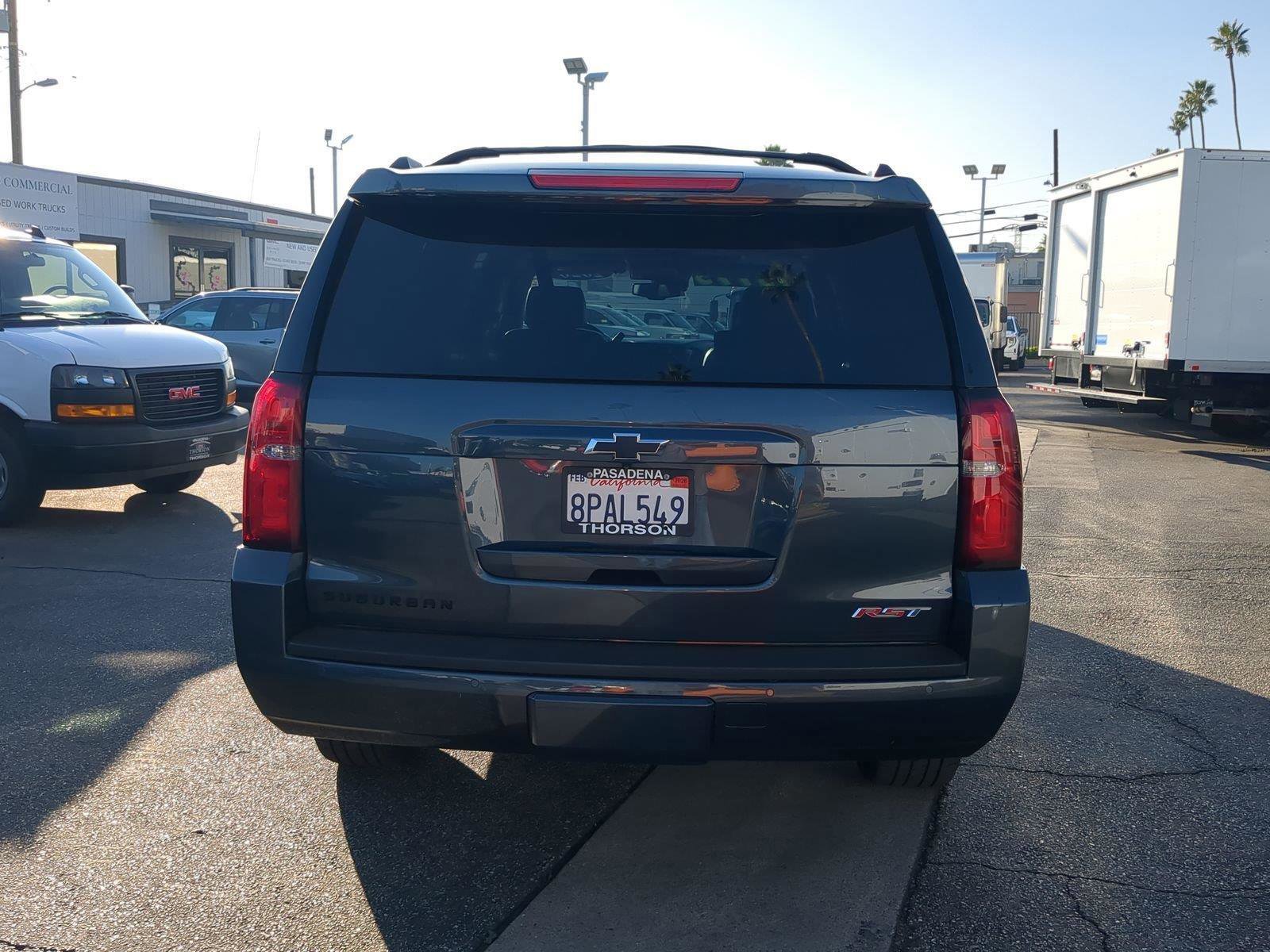 Used 2020 Chevrolet Suburban LT image 5