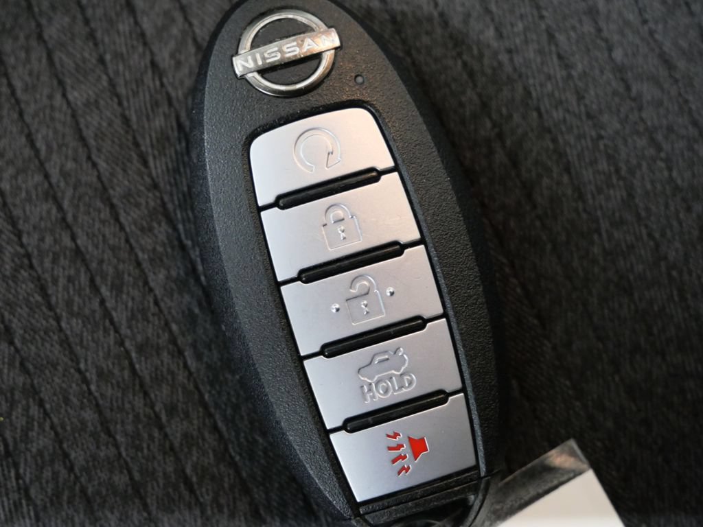 Used 2025 Nissan Altima 2.5 SV FWD image 25