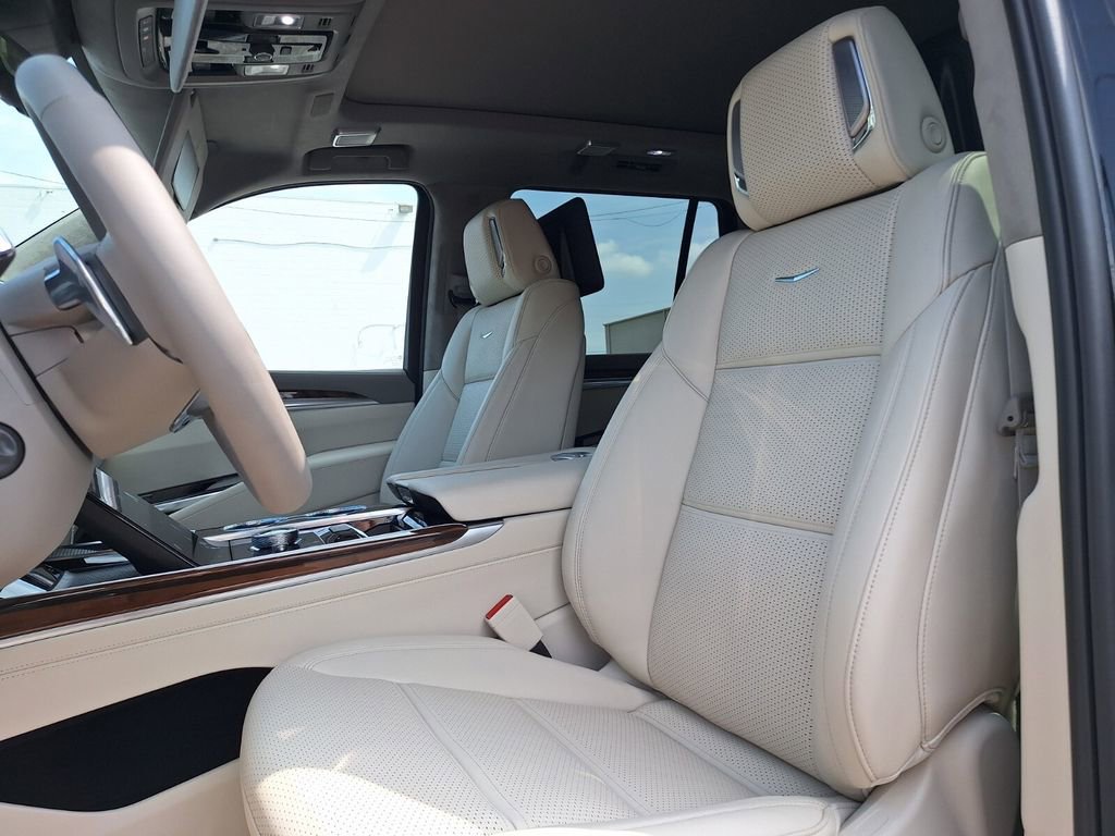 New 2026 Cadillac Escalade Platinum Sport RWD image 25