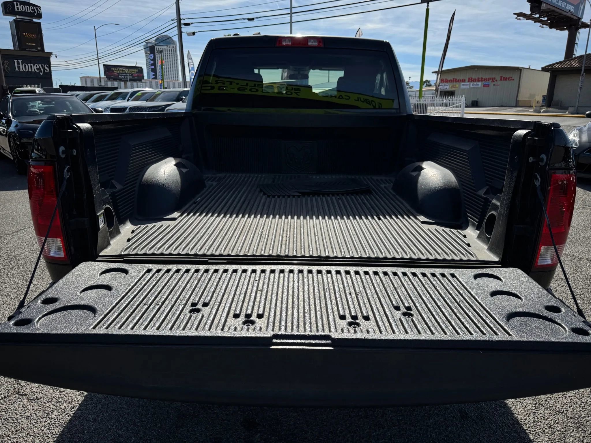 Used 2020 RAM 1500 Express image 26