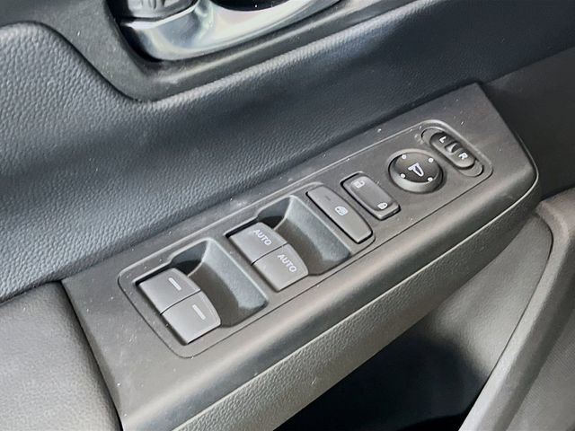 Used 2023 Honda CR-V Sport image 16