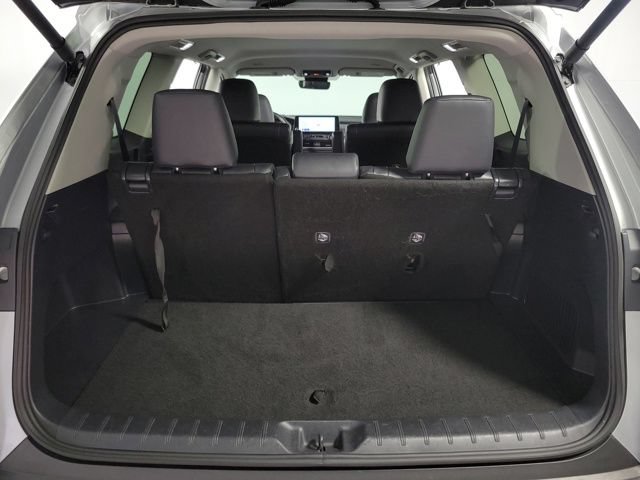 Used 2025 Toyota Grand Highlander FWD image 27