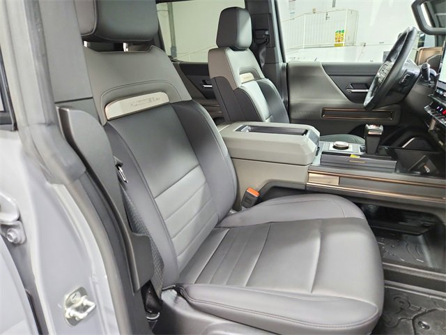 Used 2025 GMC Hummer EV 3X image 40