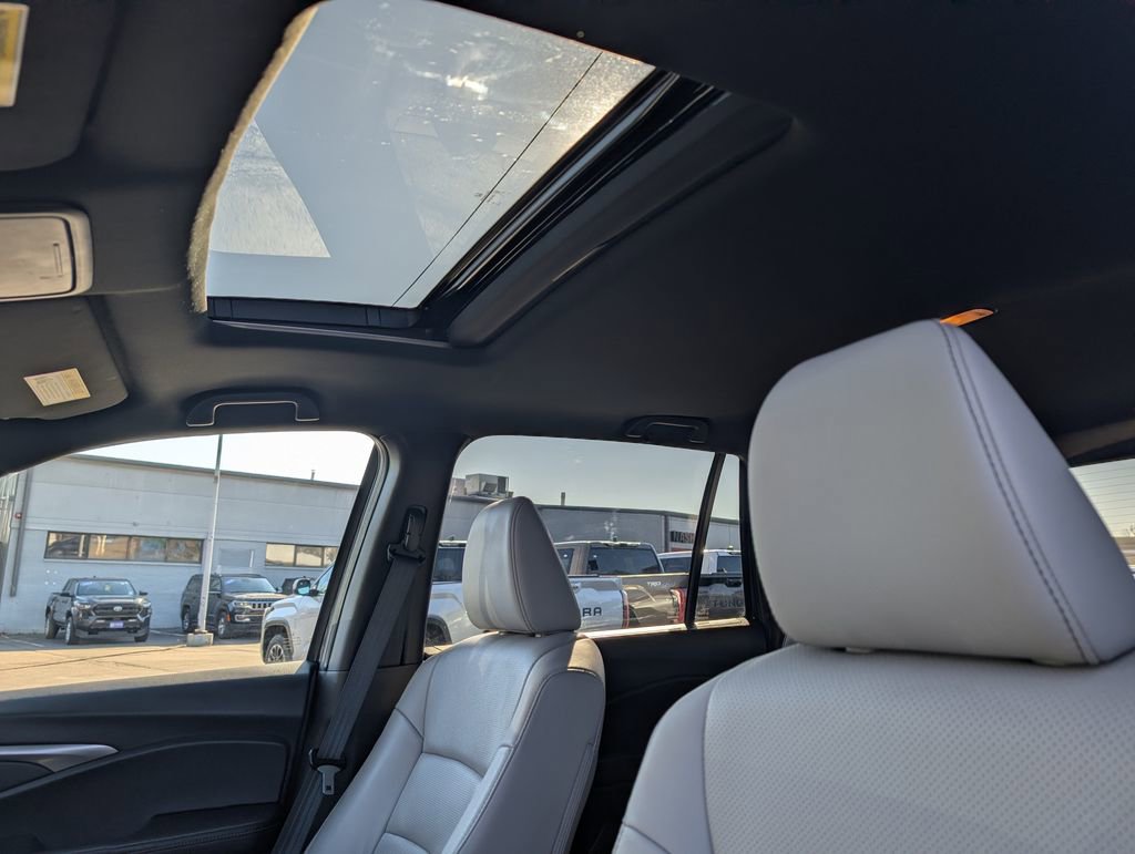 Used 2024 Honda Passport EX-L image 23