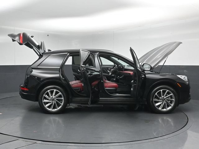 Certified 2025 Lincoln Corsair Grand Touring AWD/4WD image 60