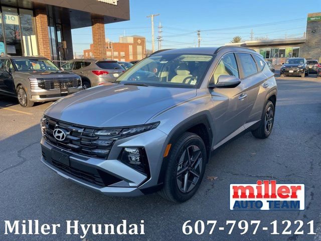 New 2026 Hyundai Tucson SEL image 1