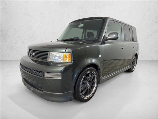 Used 2005 Scion xB FWD image 7