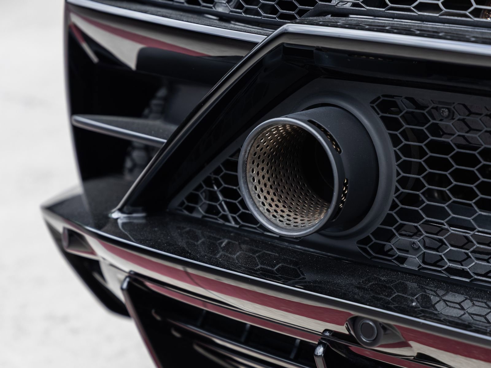 Used 2020 Lamborghini Huracan EVO image 14